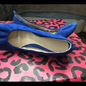 Liz Claiborne Blue Suede Flats